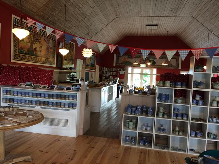 Penny's Pottery Shop in Ventry