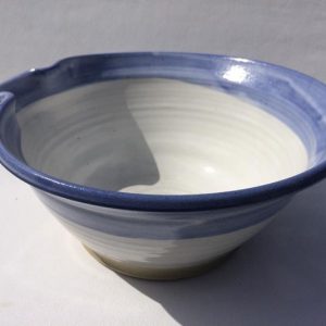 Large Lipped Mixing Bowl